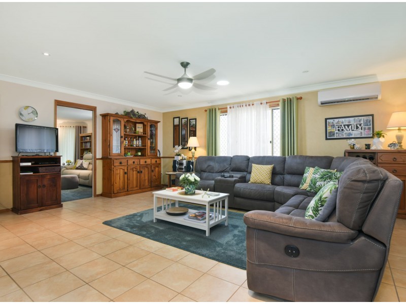 5 Corella Street, Meringandan West QLD 4352