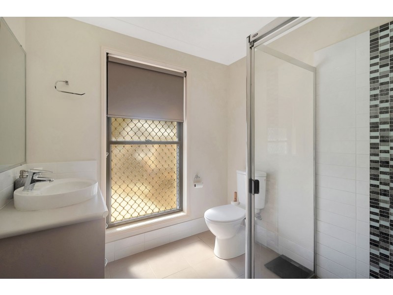 28 Whitman Street, Westbrook QLD 4350