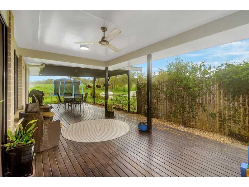 7 Monarch Street, Meringandan West QLD 4352