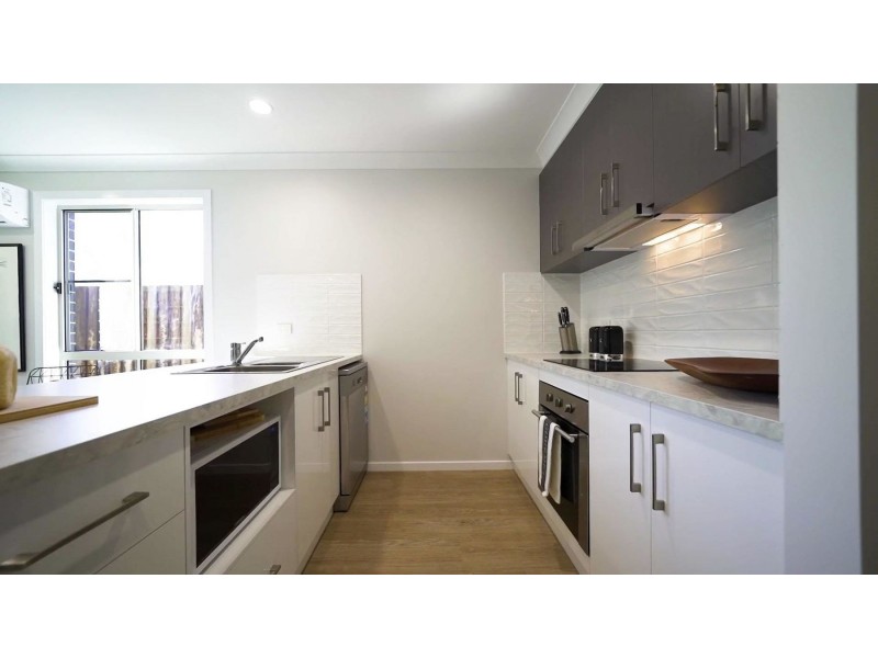 28A Ruthven Street, Harlaxton QLD 4350
