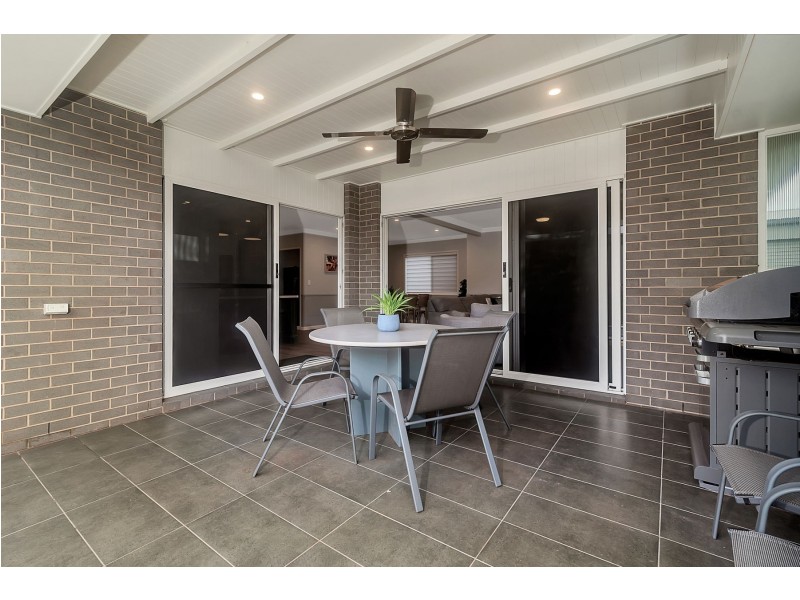 15 McBurnie Avenue, Highfields QLD 4352