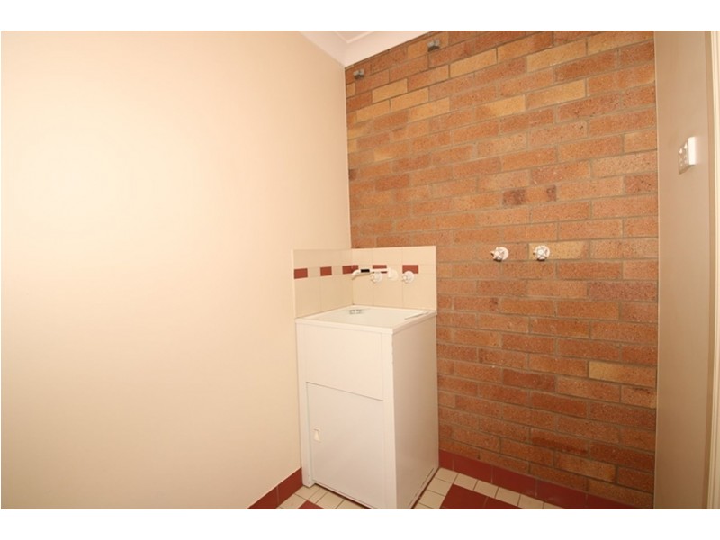 12/248 James Street, Harristown QLD 4350