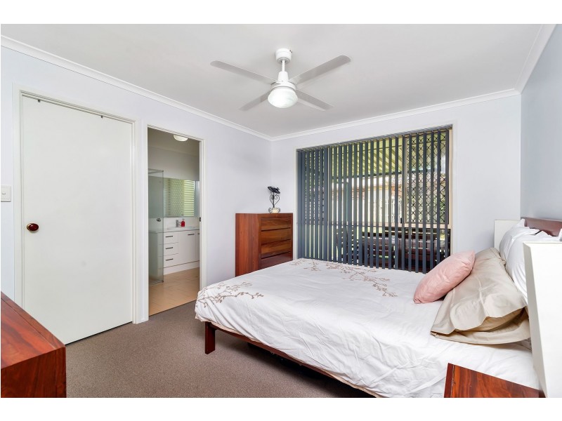 19 Bouganvillea Drive, Middle Ridge QLD 4350