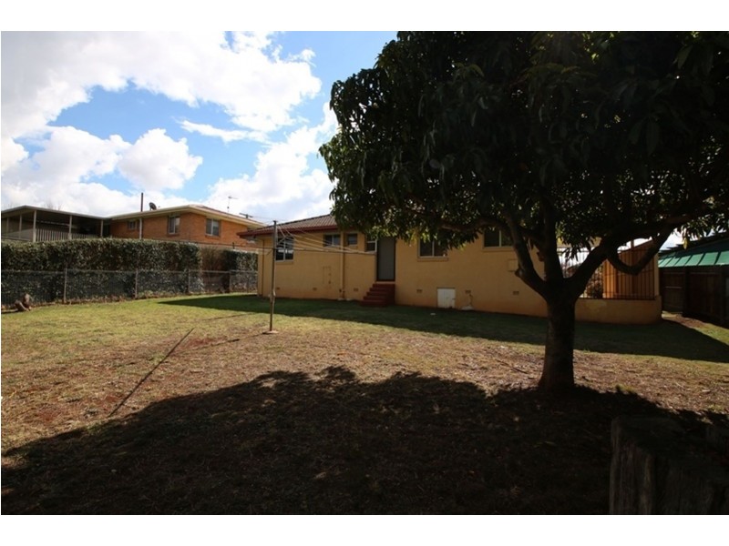 64 Sardon Street, Centenary Heights QLD 4350