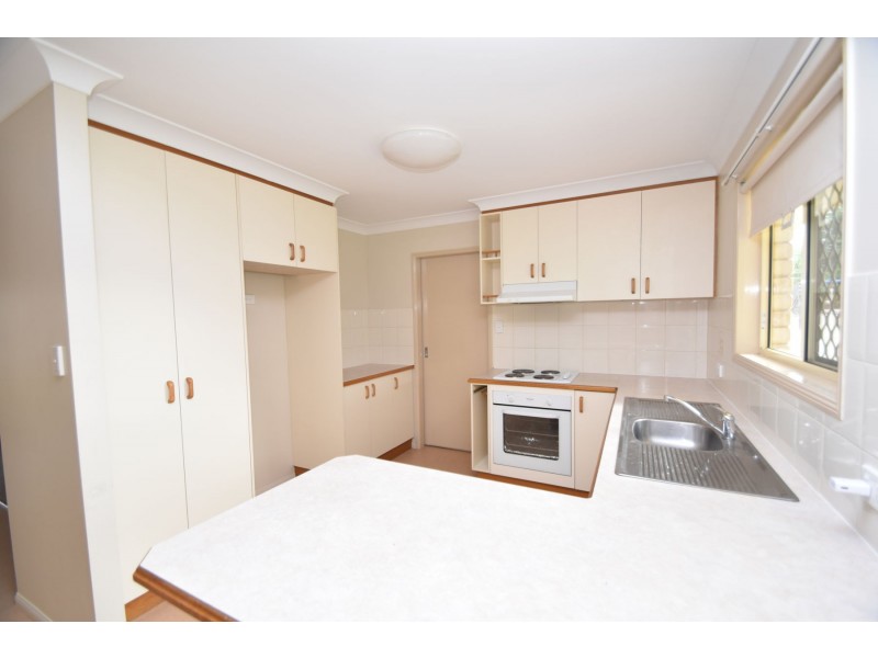 3 Bernborough Court, Glenvale QLD 4350