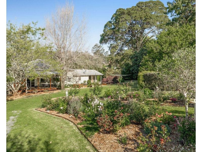 40 Happy Valley Road, Cabarlah QLD 4352