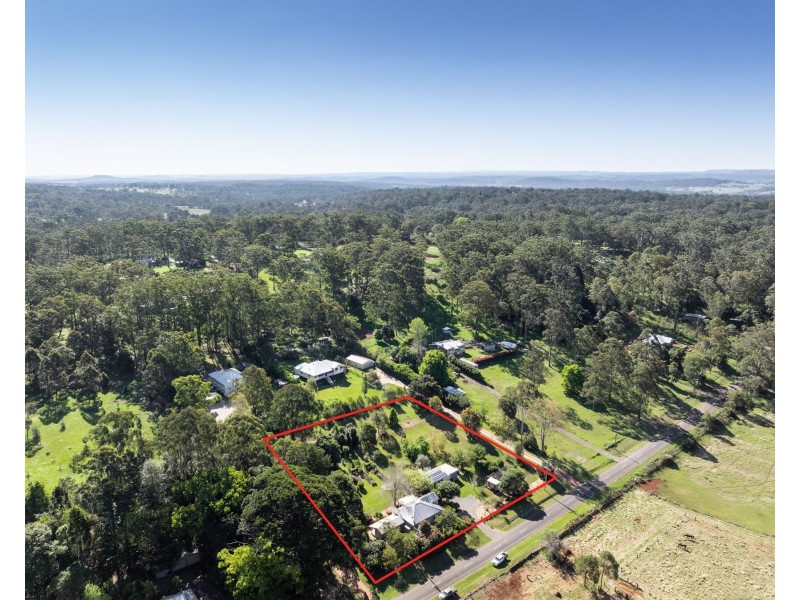 40 Happy Valley Road, Cabarlah QLD 4352