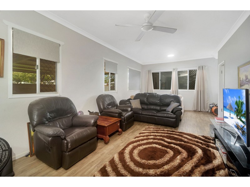2 Nathan Street, Newtown QLD 4350
