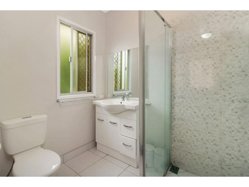 2 Nathan Street, Newtown QLD 4350