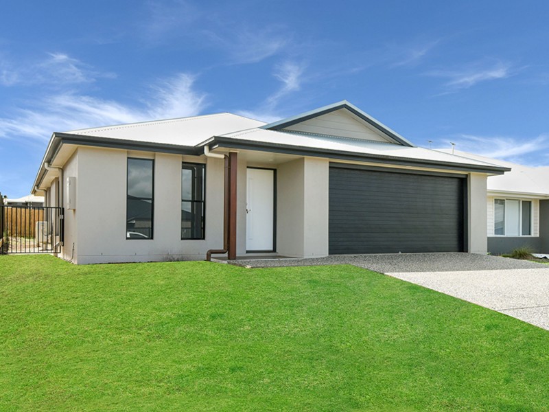 6 Pascoe Lane, Harlaxton QLD 4350