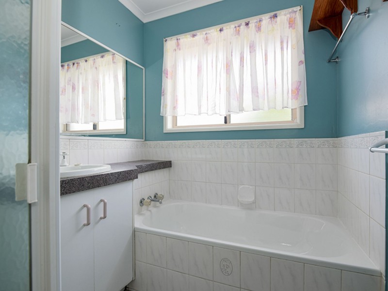 7 McDonald Court, Wyreema QLD 4352