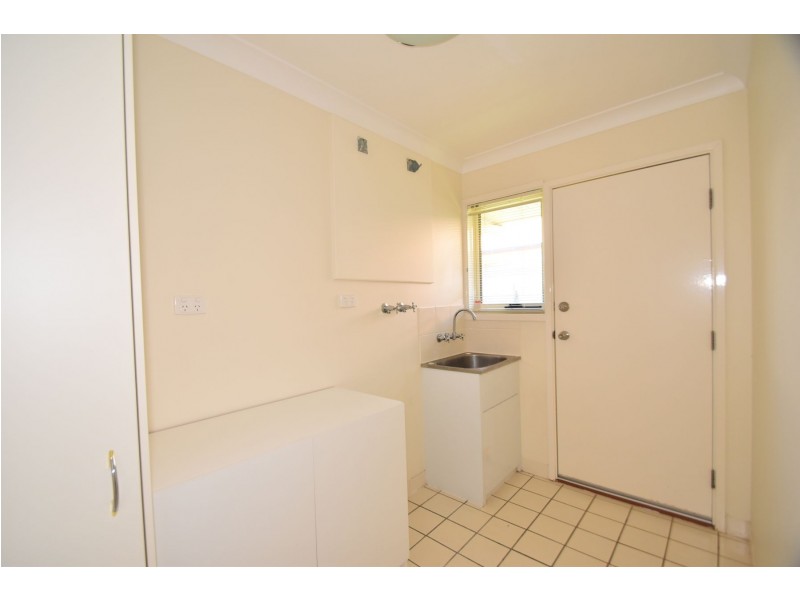 2 Deller Close, Middle Ridge QLD 4350