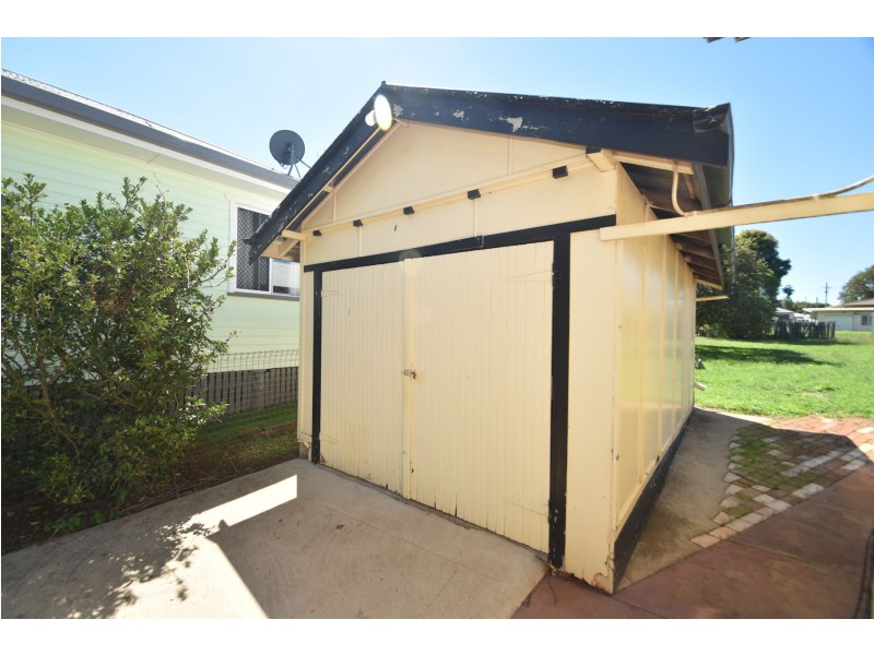 8 McWaters Street, North Toowoomba QLD 4350