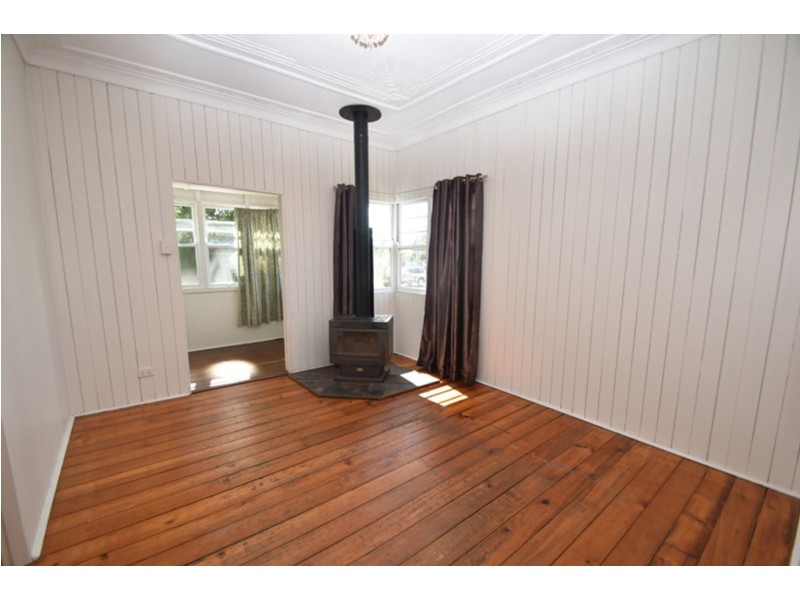 170 Taylor Street, Newtown QLD 4350