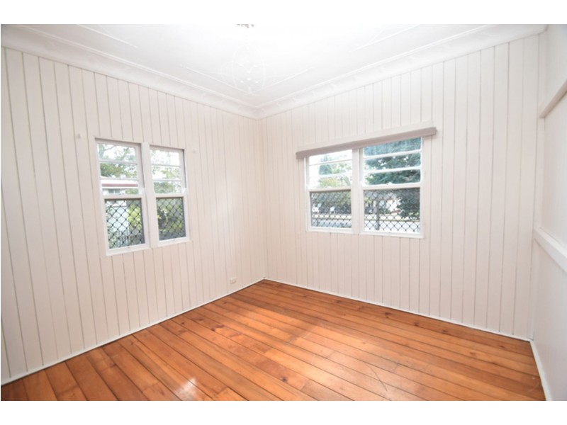 170 Taylor Street, Newtown QLD 4350