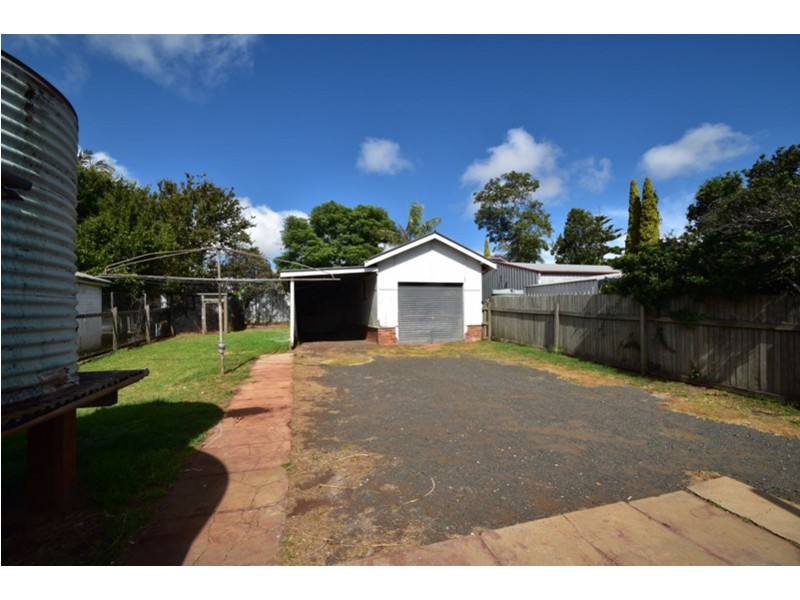 170 Taylor Street, Newtown QLD 4350