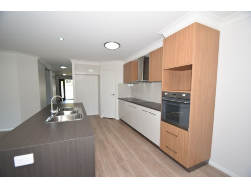 75 Kalimna Drive, Kleinton QLD 4352