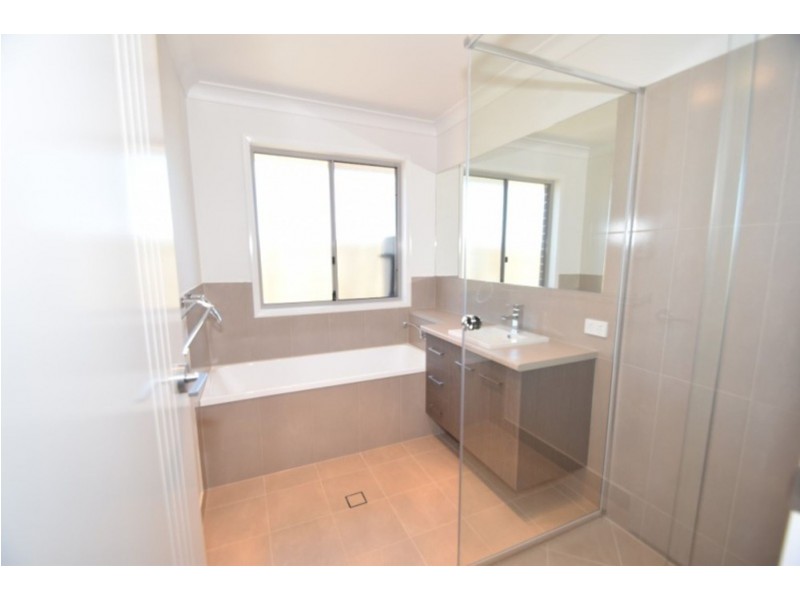 75 Kalimna Drive, Kleinton QLD 4352