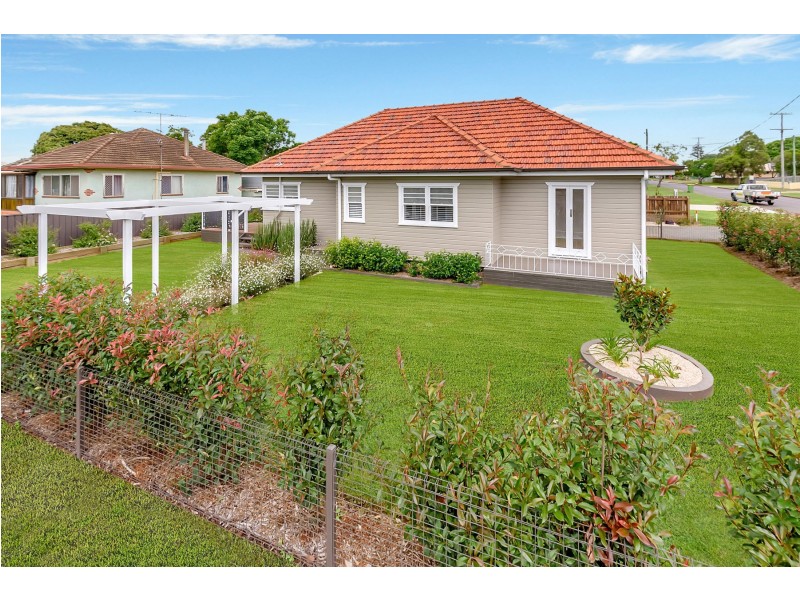 460 Alderley Street, Harristown QLD 4350