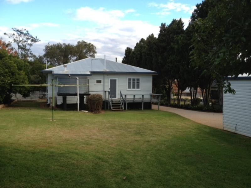 53 Long Street, Rangeville QLD 4350
