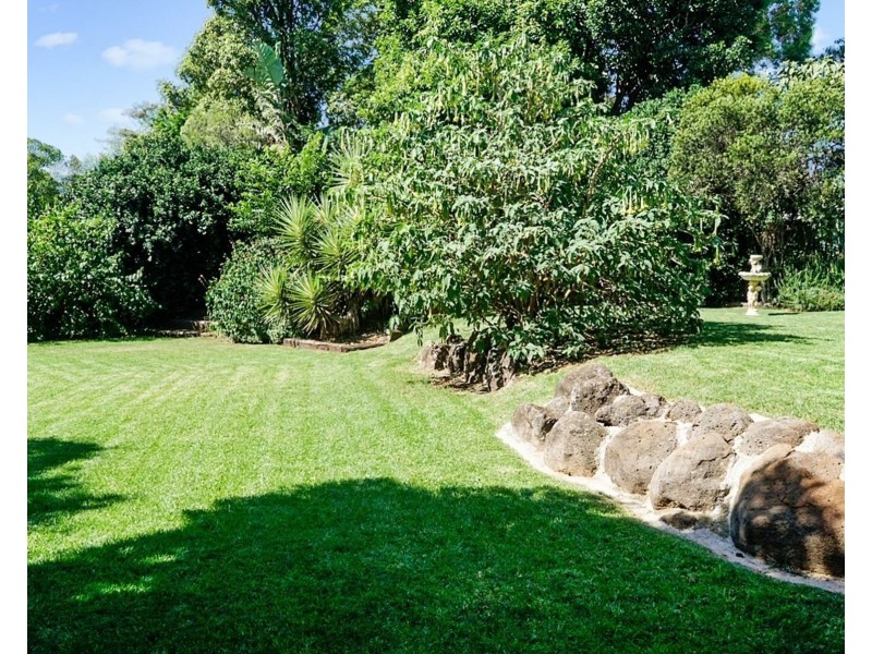 7 McCook Street, South Toowoomba QLD 4350