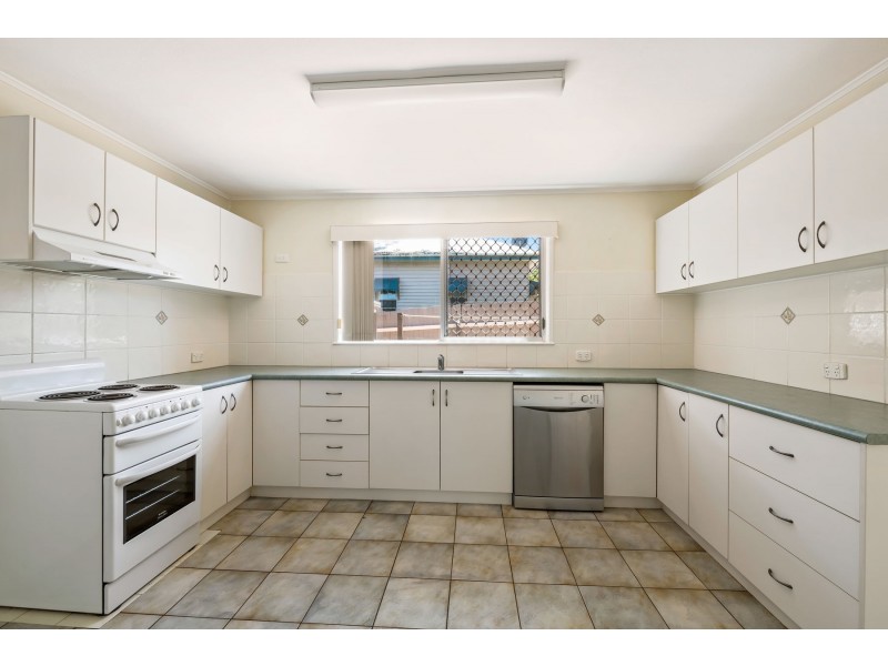58 Hampton Street, Harristown QLD 4350