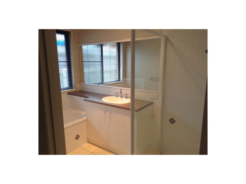 4/87 Kearney Street, Kearneys Spring QLD 4350