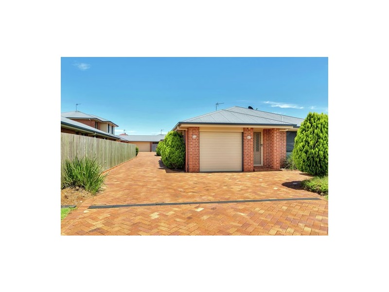 4/87 Kearney Street, Kearneys Spring QLD 4350