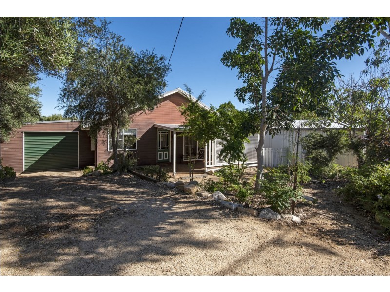 8 Gilbride Street, Greenmount QLD 4359