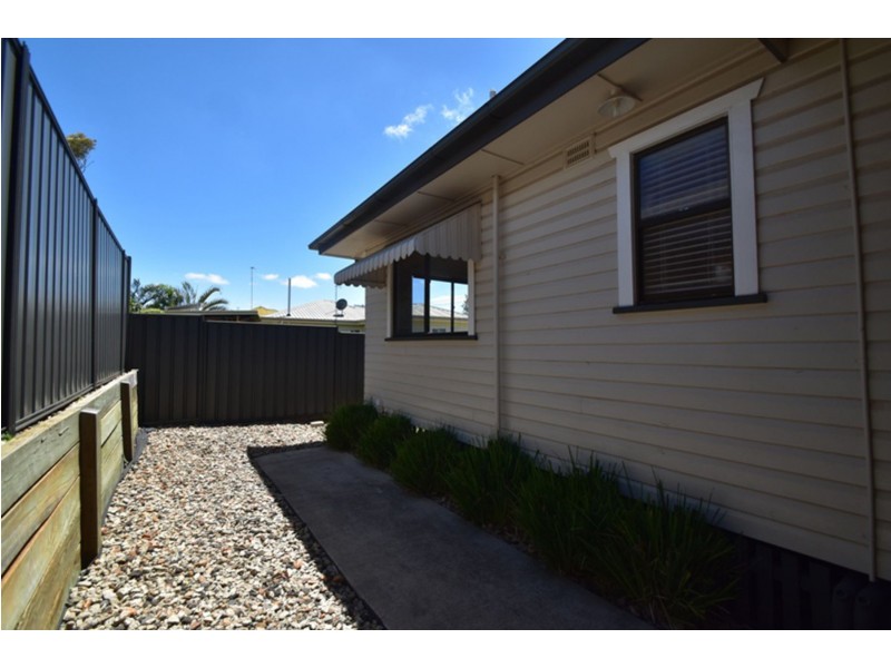 17 Searle Street, South Toowoomba QLD 4350