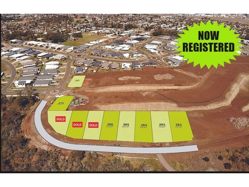 The Views Sanctuary Rise, Cranley QLD 4350