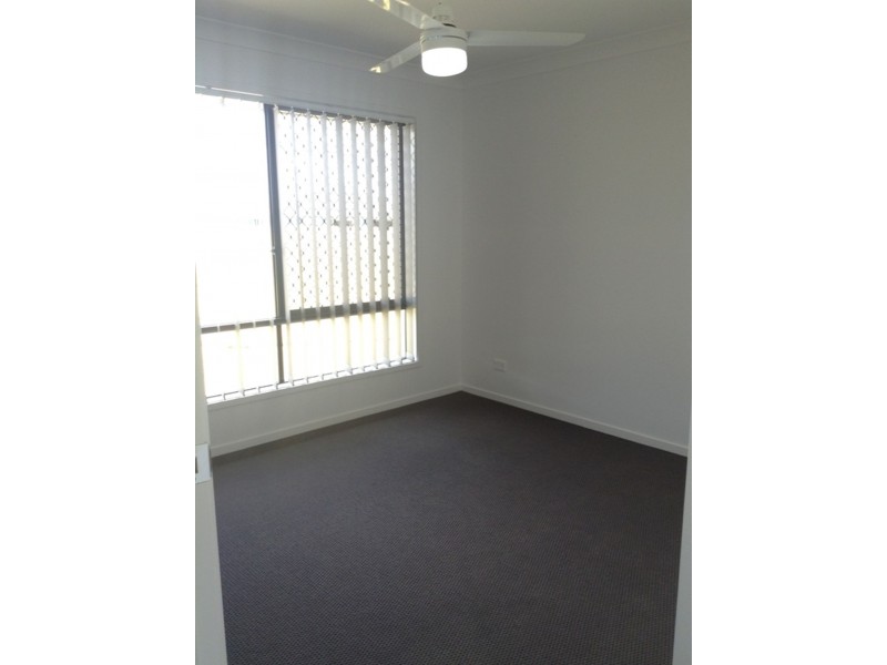 14 Esmeralda St, Cambooya QLD 4358