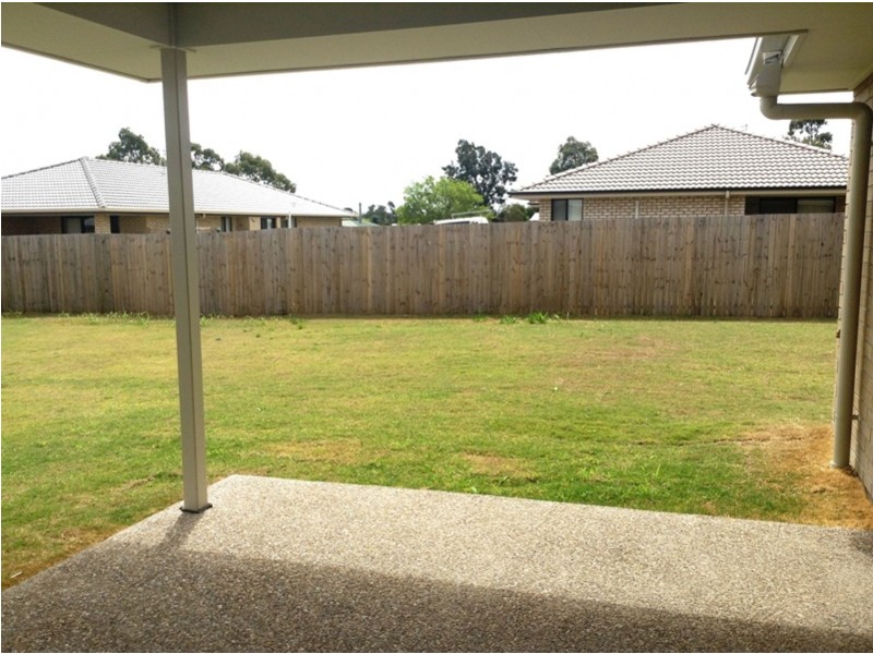 14 Esmeralda St, Cambooya QLD 4358