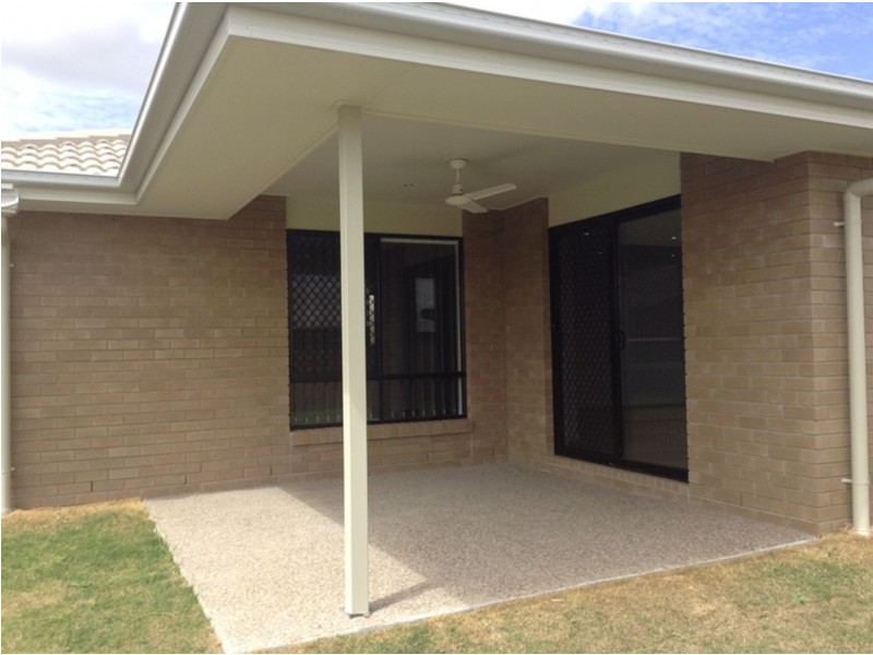 14 Esmeralda St, Cambooya QLD 4358