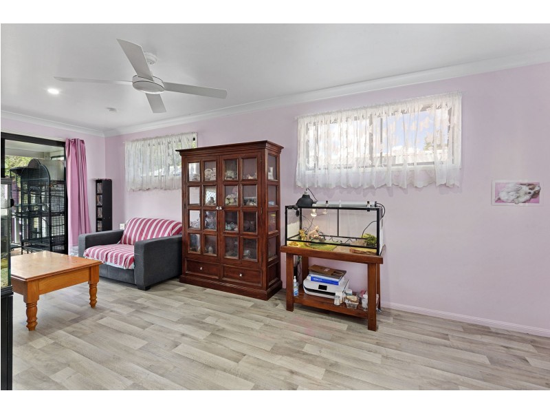 16 Felton Street, Greenmount QLD 4359