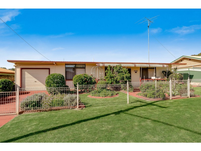 43 Paull Street, Wilsonton QLD 4350