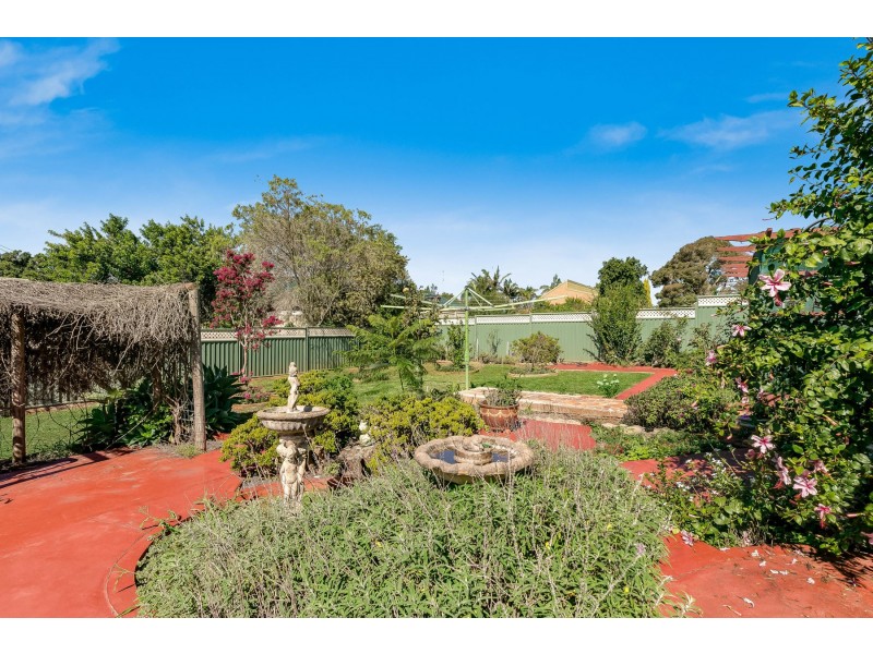 43 Paull Street, Wilsonton QLD 4350