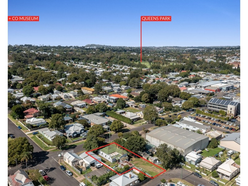 39 Raff Street, Toowoomba City QLD 4350