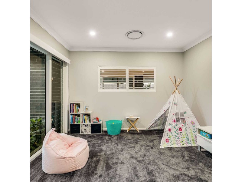 Middle Ridge QLD 4350