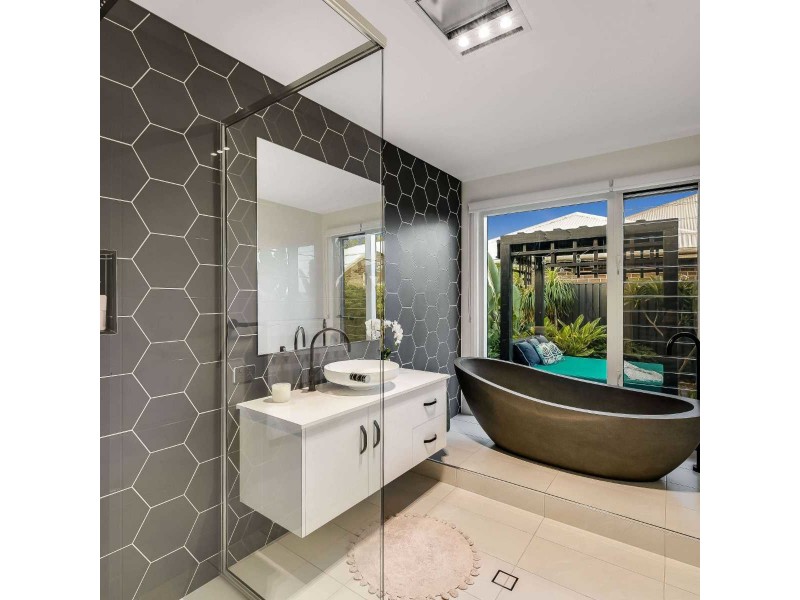 Middle Ridge QLD 4350