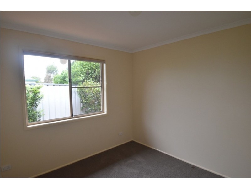 56 Moore Crescent, Wilsonton QLD 4350