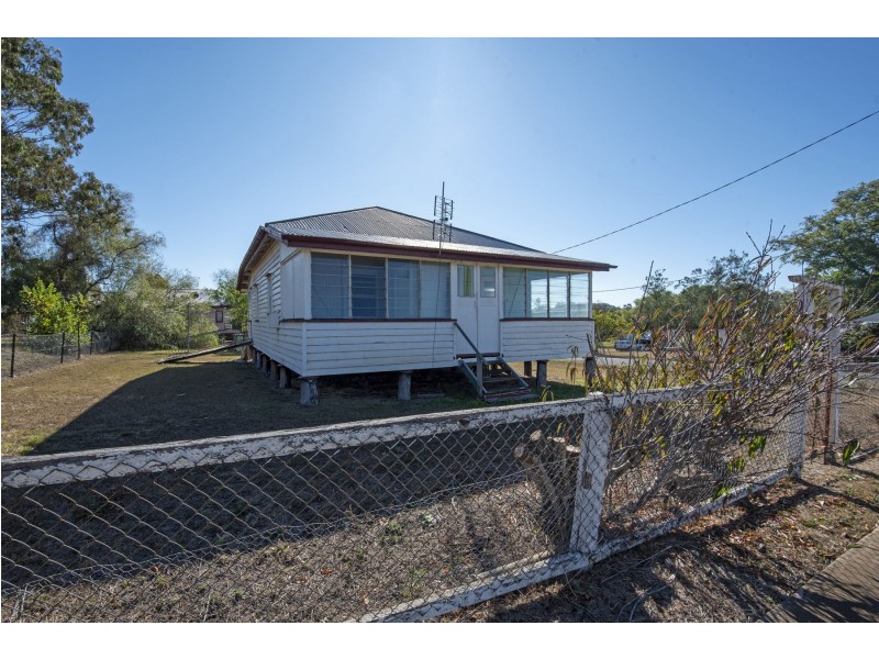 16 King Street, Greenmount QLD 4359