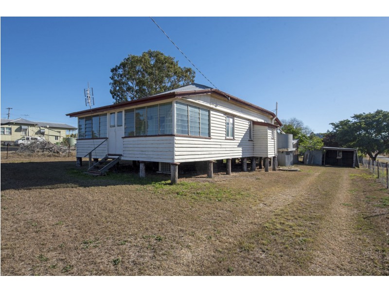 16 King Street, Greenmount QLD 4359