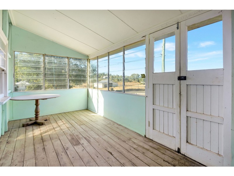 16 King Street, Greenmount QLD 4359