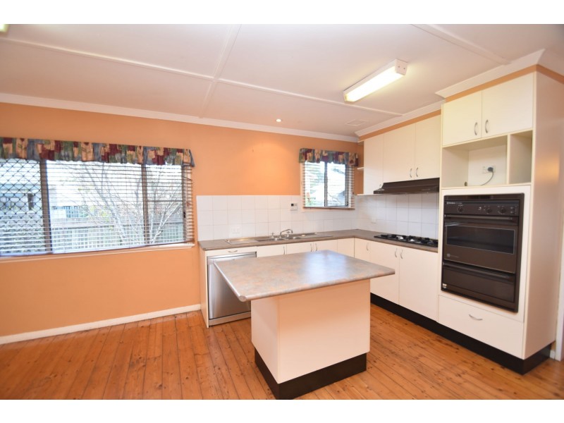 46 Gleeson Crescent, Harlaxton QLD 4350