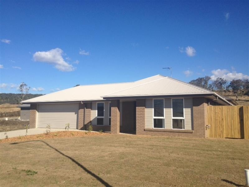 17 Breanna Street, Cotswold Hills QLD 4350