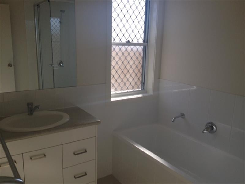 17 Breanna Street, Cotswold Hills QLD 4350