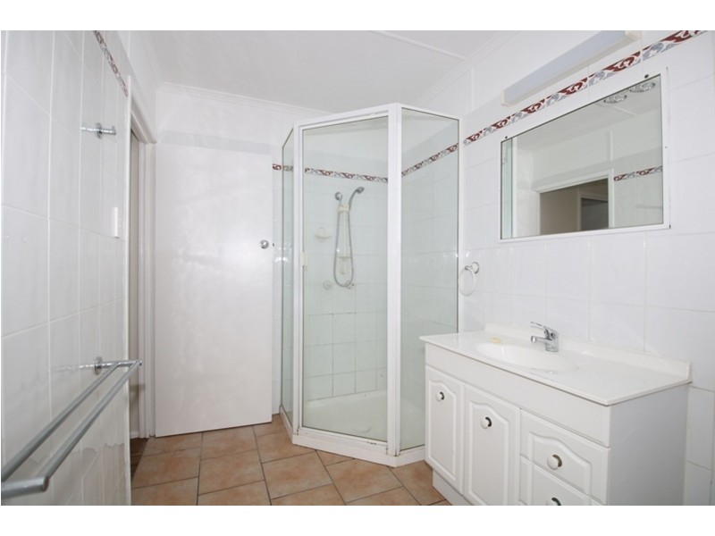 5 Greyfriars Street, Rockville QLD 4350