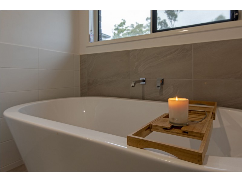 10 Triller Street, Meringandan West QLD 4352