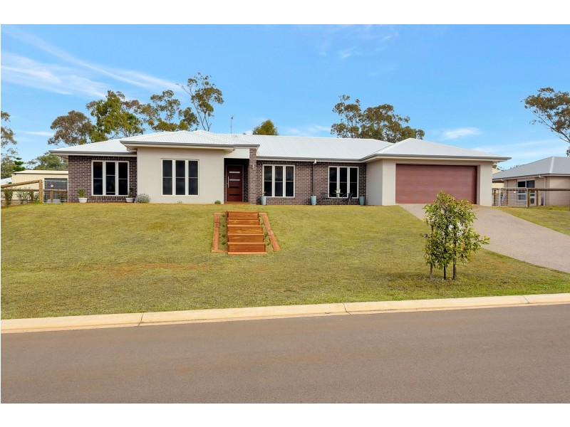 10 Triller Street, Meringandan West QLD 4352